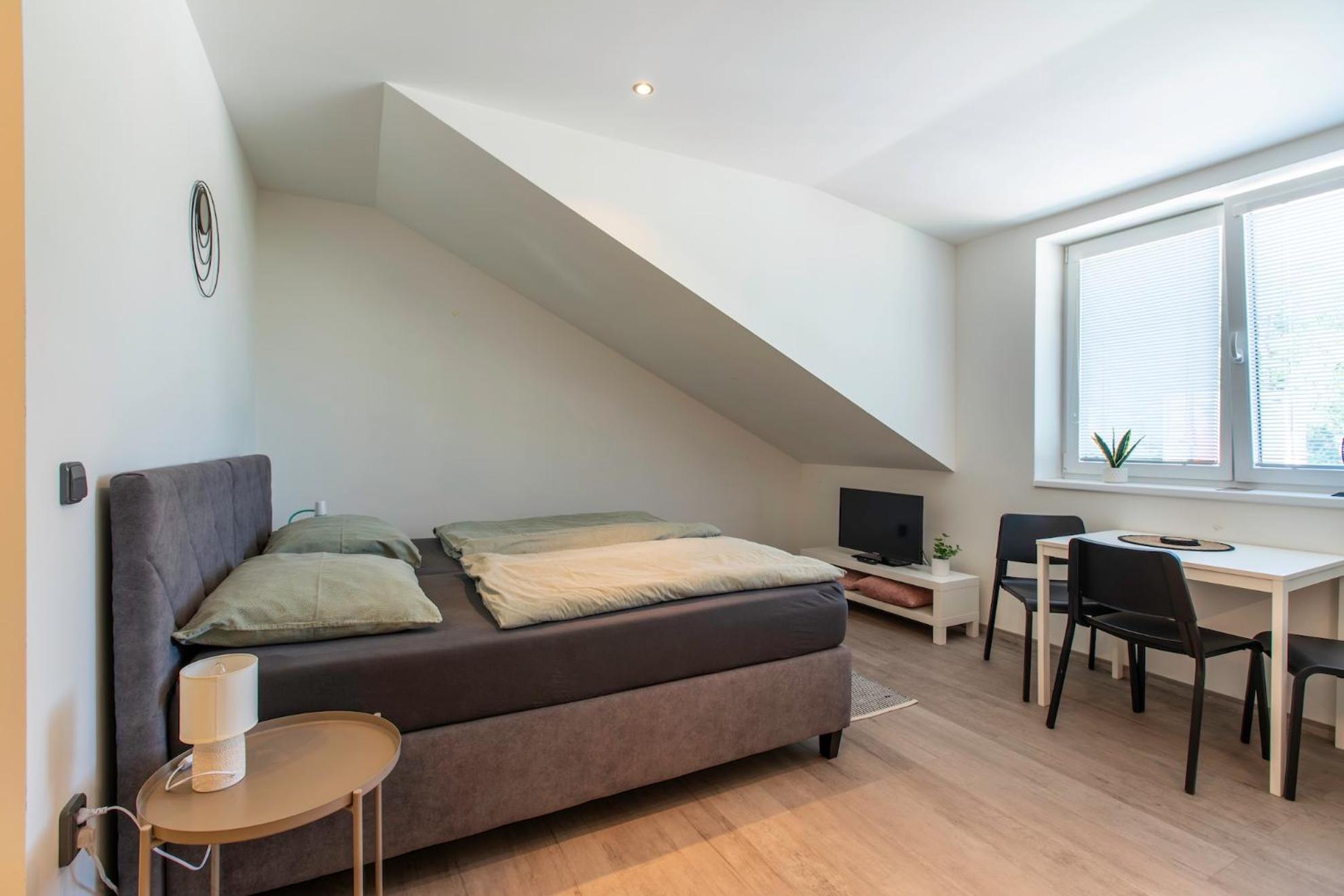 Restaurace Hotel Praha Nizbor 외부 사진