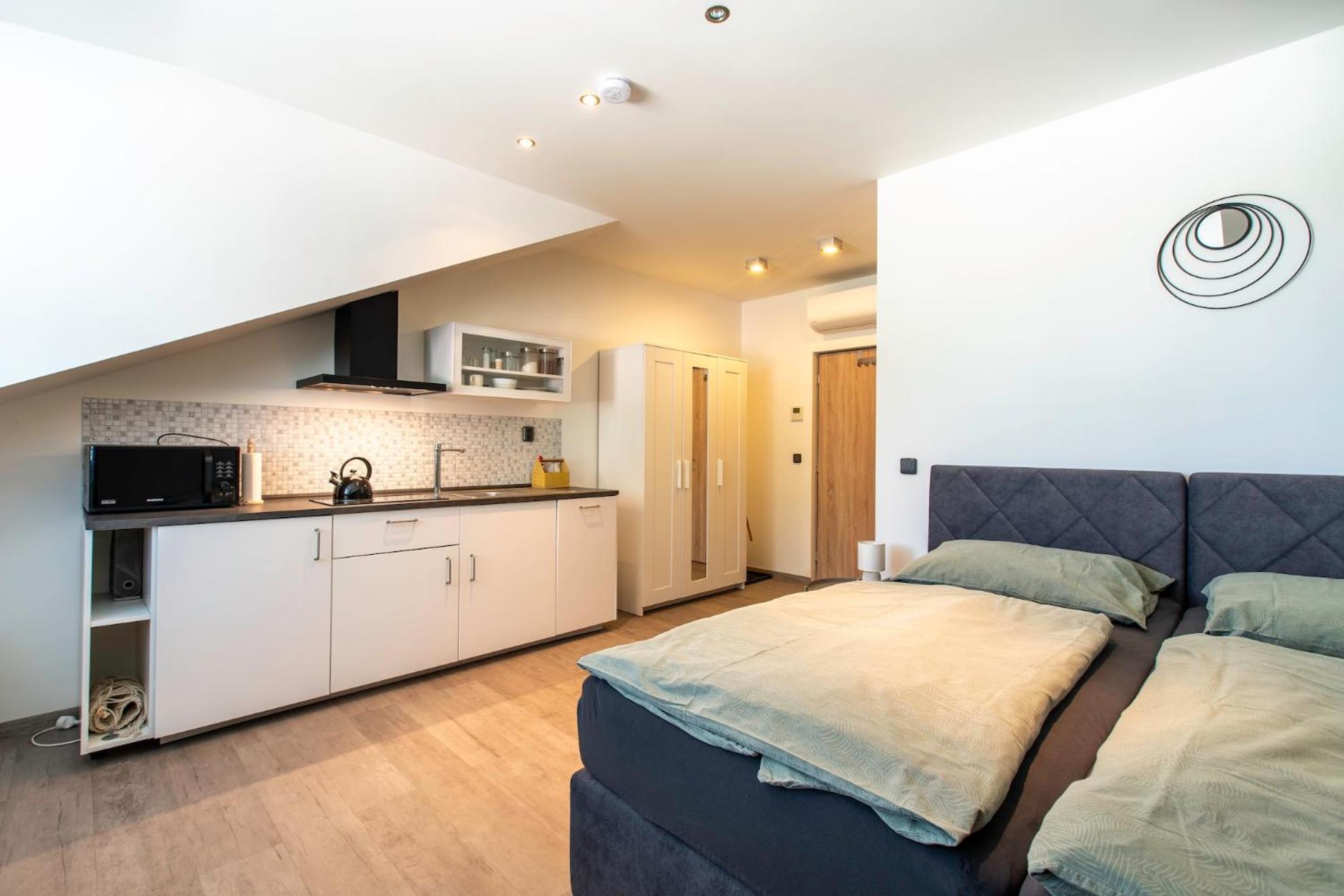 Restaurace Hotel Praha Nizbor 외부 사진